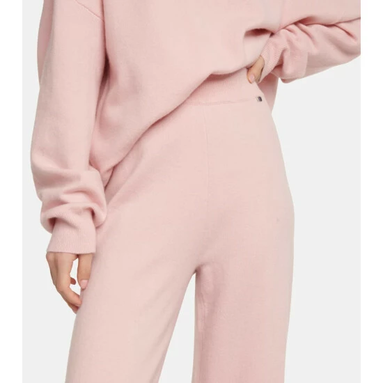 Extreme Cashmere N°104 Trousers Wide-leg Cashmere-blend Pants - Image 3