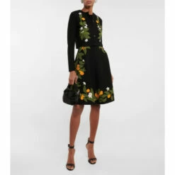 Oscar De La Renta Floral Cardigan