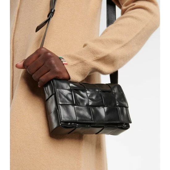 Extreme Cashmere N°208 Chic Cashmere-blend Sweater Dress - Image 4