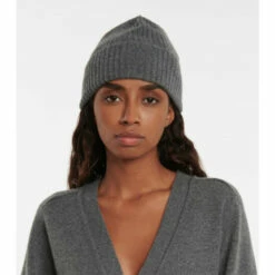 Extreme Cashmere N°211 Ami Cashmere-blend Beanie