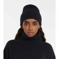 Extreme Cashmere N°211 Ami Cashmere-blend Beanie
